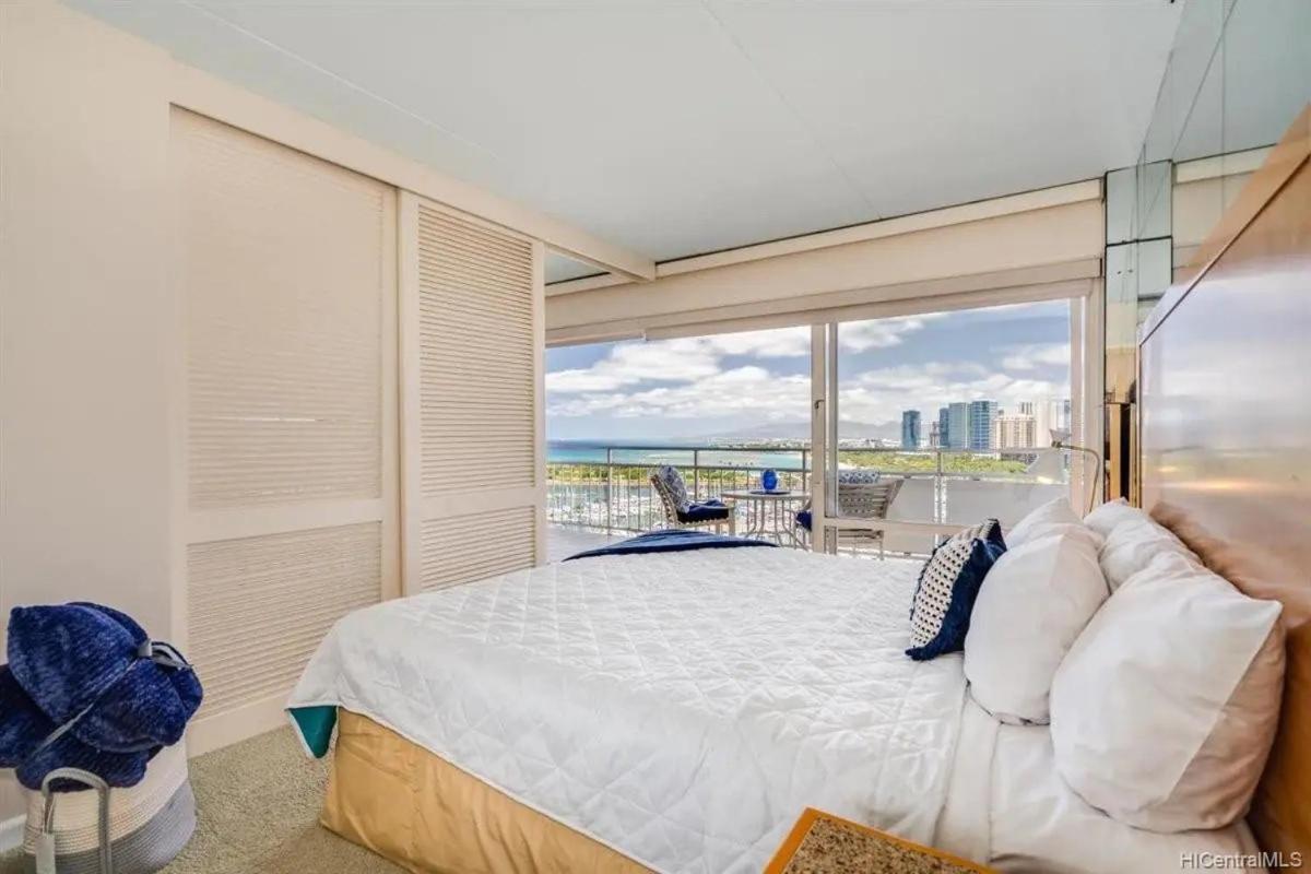 Ilikai #1743 Panoramic Views On Waikiki Beach Aparthotel Honolulu Exterior foto